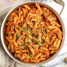 Chicken Pasta in Mixed Sauce